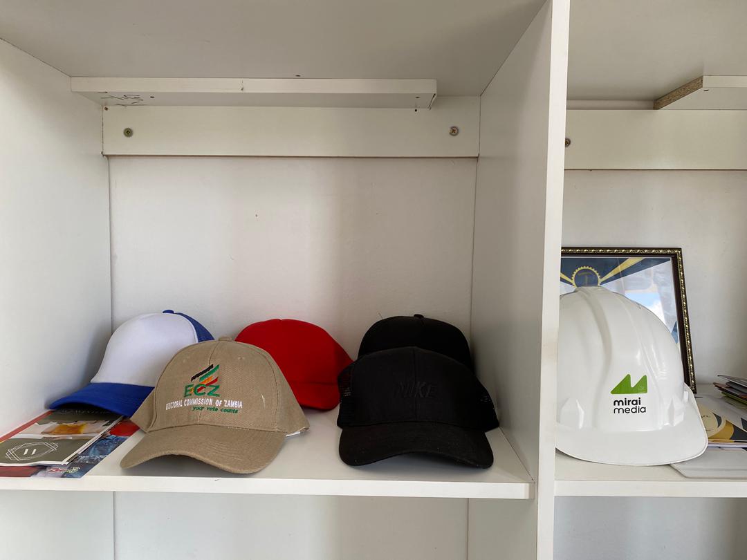 Mirai Store Caps